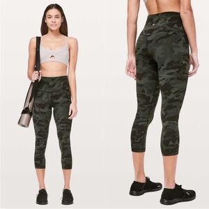 Lululemon Fast and Free Crop II 19" *Non-Reflective
Incognito Camo Green size 12